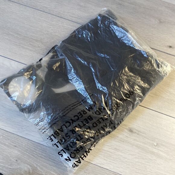 ASOS‎ DESIGN Curve plisse culotte pants in black 24 NWT and in packaging - Picture 8 of 8